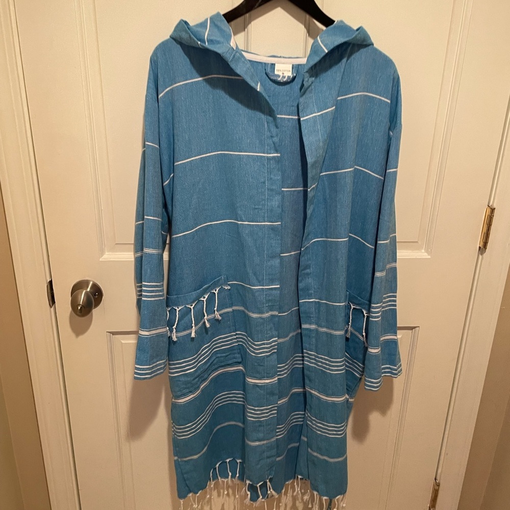 NWOT Turkish cotton robe. Blue and white stripes. Size S.